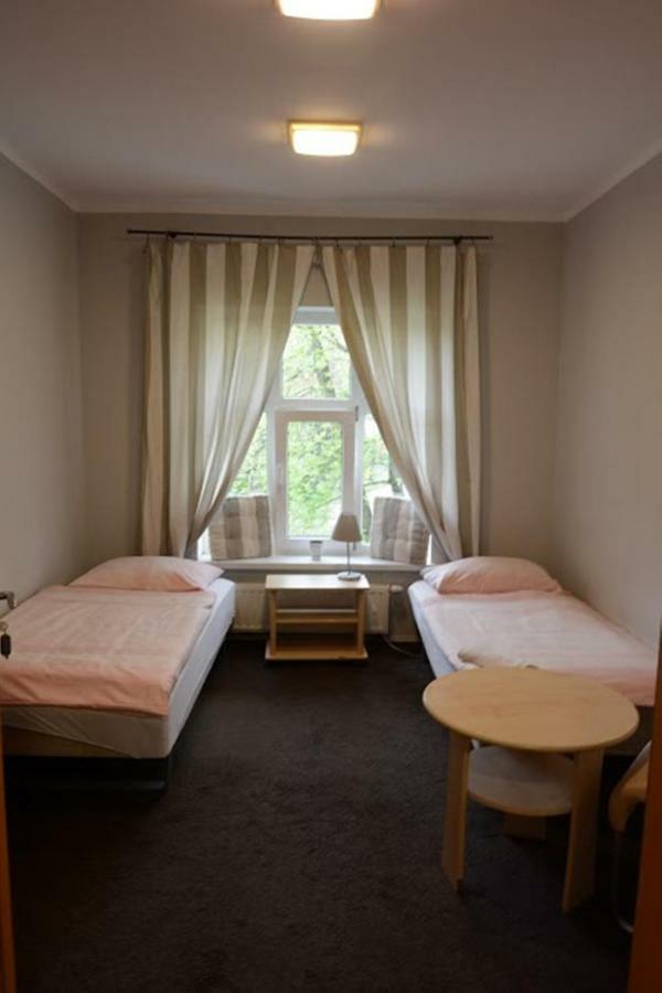 Hostel Ksiezycowy Inowrocław Buitenkant foto